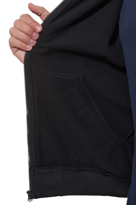 /environment/cache/images/productGfx_147122_700_700/Bluza-Carhartt-Wind-Fighter-Full-Zip-Black-M2.jpg
