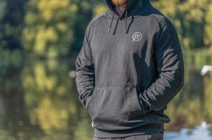 /environment/cache/images/productGfx_150404_700_700/pp-p0200714_corecollectionhoodie-004_inuse-.jpg
