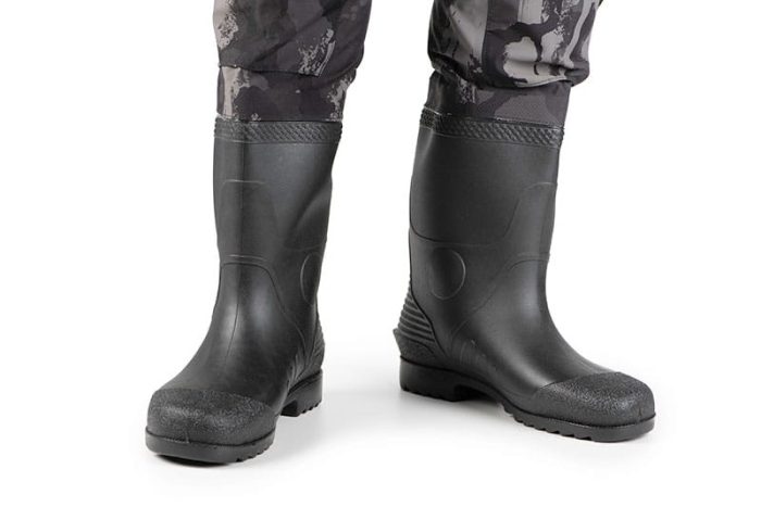 /environment/cache/images/productGfx_69483_700_700/nfw001_006_rage_lightweight_camo_waders_boot_detail_1.jpg
